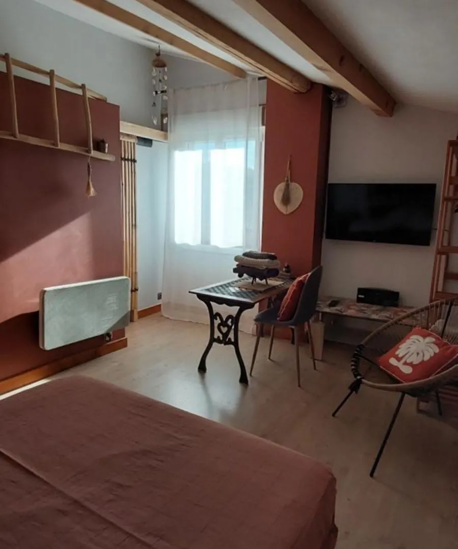 Bed & Breakfast L'Oazis Malissard Bed and Breakfast